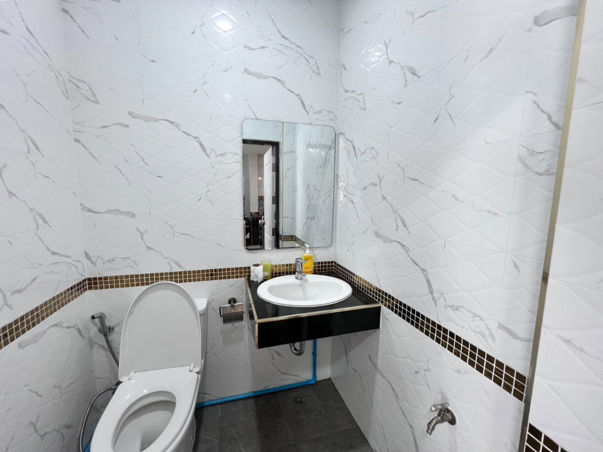 รูป ให้เช่าPool villa 2 ชั้น   4 ห้องนอน 4 ห้องน้ำ 1  ห้องครัว  2  ที่จอดรถ   #5AWC-V0005   - รูปที่ 23/26