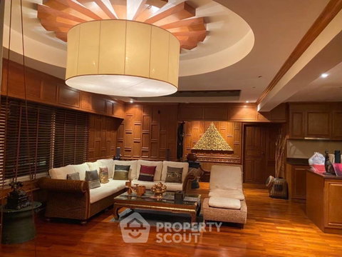 2-BR 165 Sqm Condo For Sale At Star Beach Condotel, Phratamnak (ID 2110491)