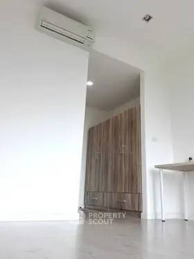 picture Well-Priced 2-Bedroom Condo, Star View, Near Phra Ram 3 Area (ID 2873699) - 7/7