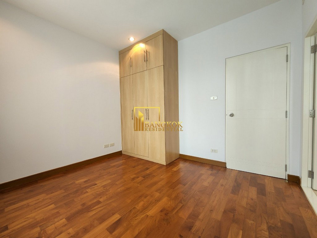 picture Baan Siri 24 | Impressive 4 Bed Duplex Penthouse in Popular Phrom Phong - BR9014CD - 23/52