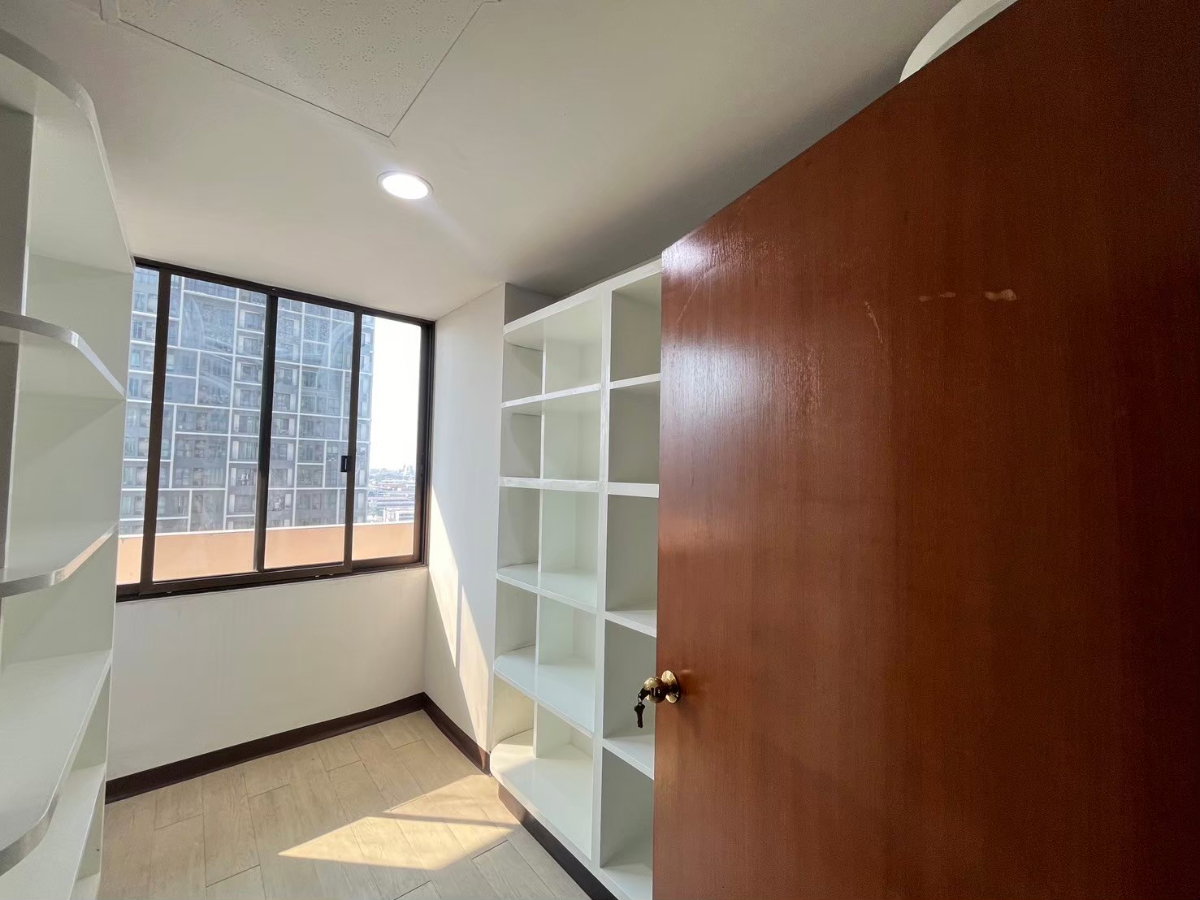 picture Benjasri Condominium BTS Phaya Thai - 3/7