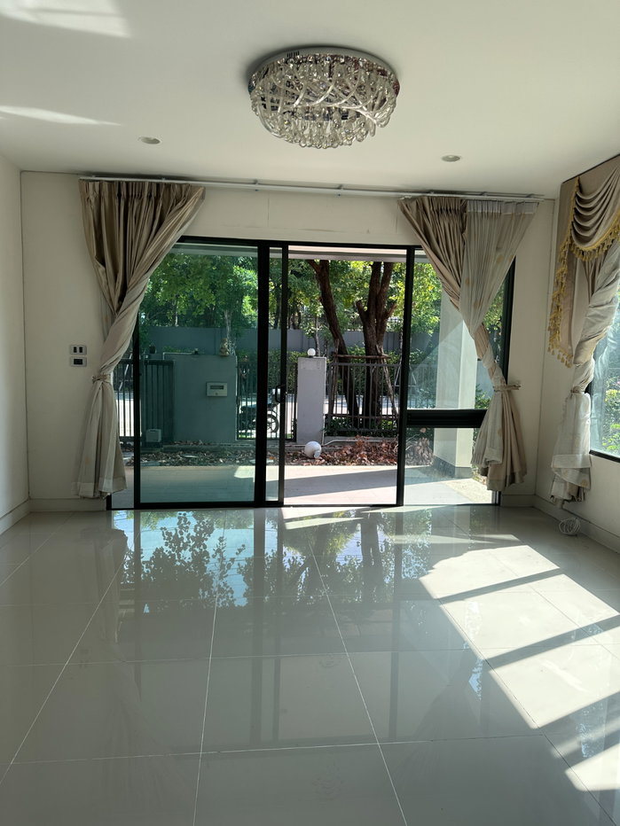 รูป ขายบ้านเดี่ยว 2 ชั้น เนื้อที่ 99.5 ตร.ว.โครงการบุราสิริ วัชรพล - รูปที่ 6/8