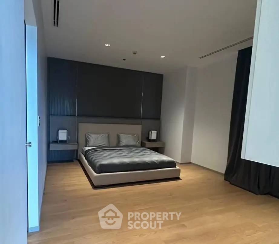 รูป คอนโด 4 ห้องนอน ชั้น 35 ขนาด 470 ตร.ม. ขายที่ HQ Thonglor ใกล้ BTS ทองหล่อ (ID 2873649) - รูปที่ 18/27