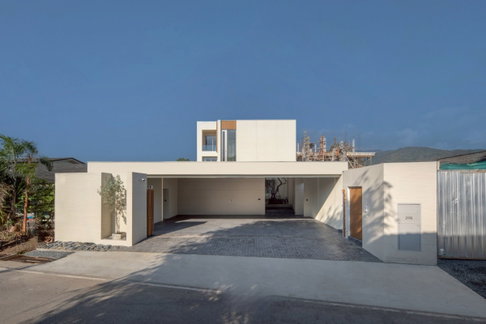  ขายบ้าน Pool villa 2 ชั้น   5 ห้องนอน  7 ห้องน้ำ  2 ห้องครัว  3 ที่จอดรถ  #C8MG100707 