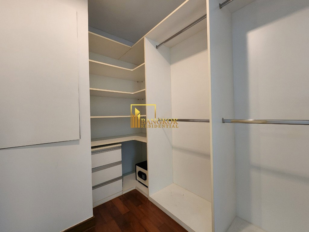 picture Baan Siri 24 | Impressive 4 Bed Duplex Penthouse in Popular Phrom Phong - BR9014CD - 30/52