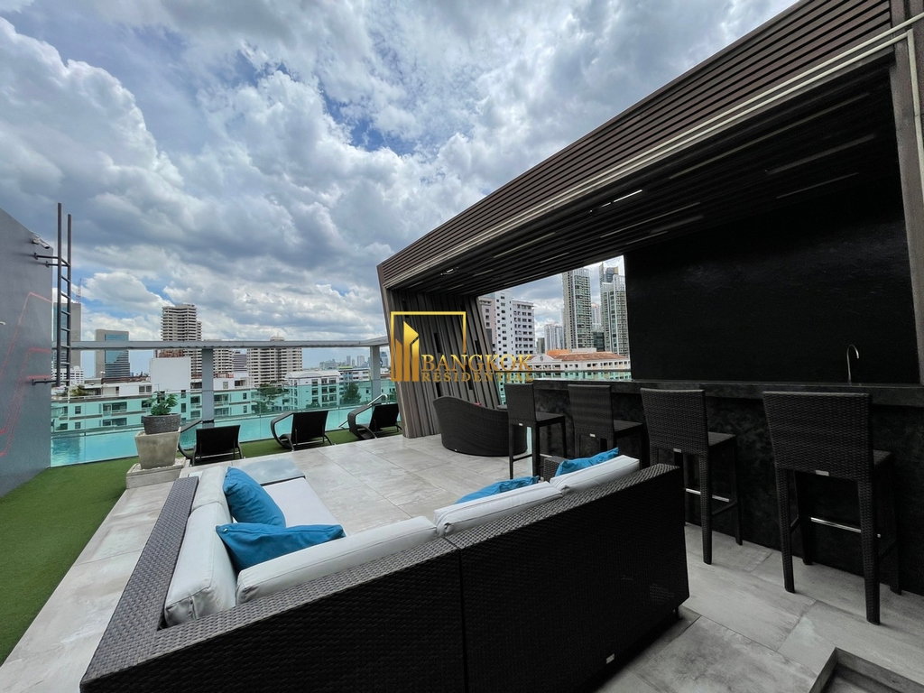 รูป Renovated 3 Bedroom Apartment in Phrom Phong - BR0872AP - รูปที่ 25/32