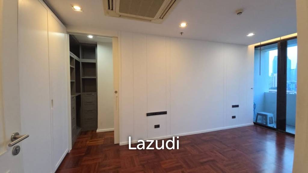 รูป 1 Bed 2 Bath 90 Sqm Royal Navin Tower - รูปที่ 8/25