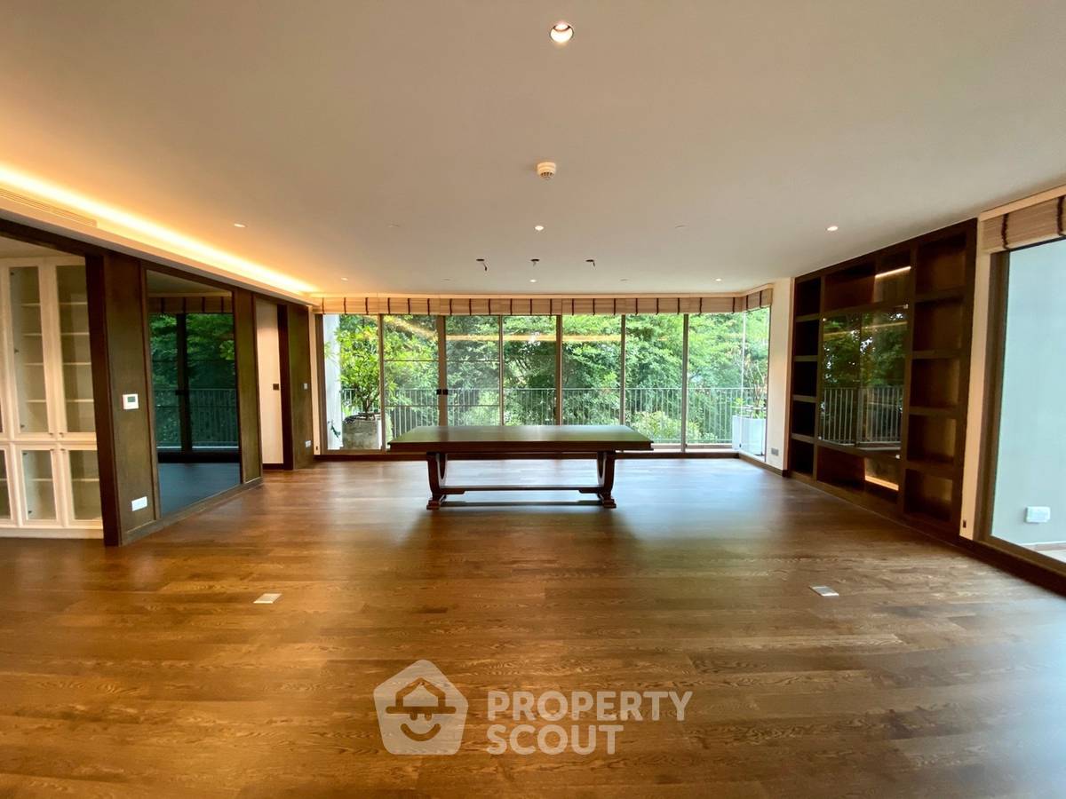 รูป คอนโด 3 ห้องนอน 301 ตร.ม. ให้เช่า Supreme Legend Condominium ใกล้ MRT คลองเตย (ID 512234) - รูปที่ 2/20