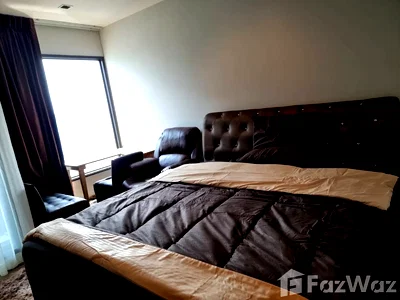 Condos for sale : Life Asoke Rama 9 5548646