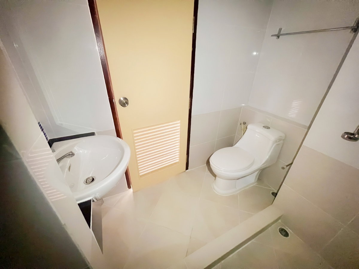 รูป BB  15691    :        บี คอนโด - รูปที่ 9/12
