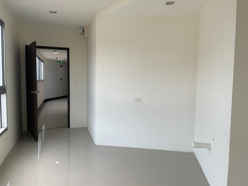 picture A010146 Asakan Place Srinakarin - 3/8