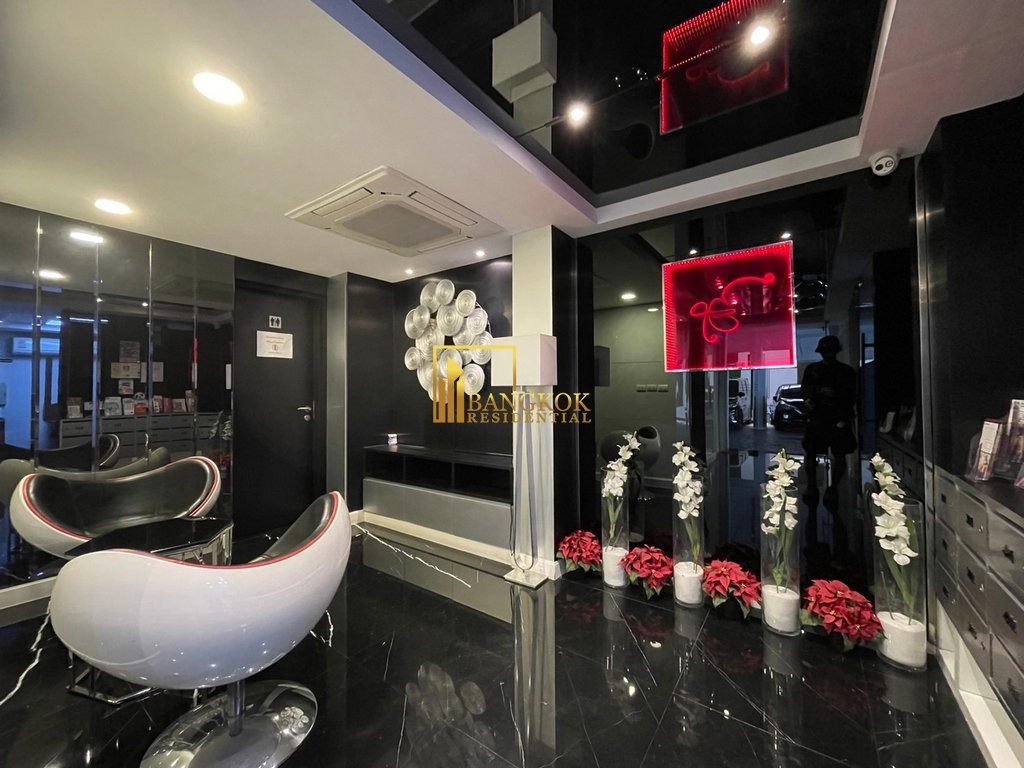 รูป Renovated 3 Bedroom Apartment in Phrom Phong - BR0872AP - รูปที่ 30/32