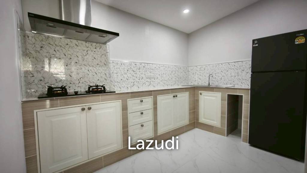 รูป บ้าน 2 ชั้น 250 ตร.ม. หรูตกแต่งครบ ใจกลางพัทยาใต้ - รูปที่ 36/39