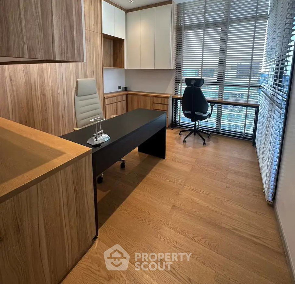 รูป คอนโด 4 ห้องนอน ชั้น 35 ขนาด 470 ตร.ม. ขายที่ HQ Thonglor ใกล้ BTS ทองหล่อ (ID 2873649) - รูปที่ 12/27