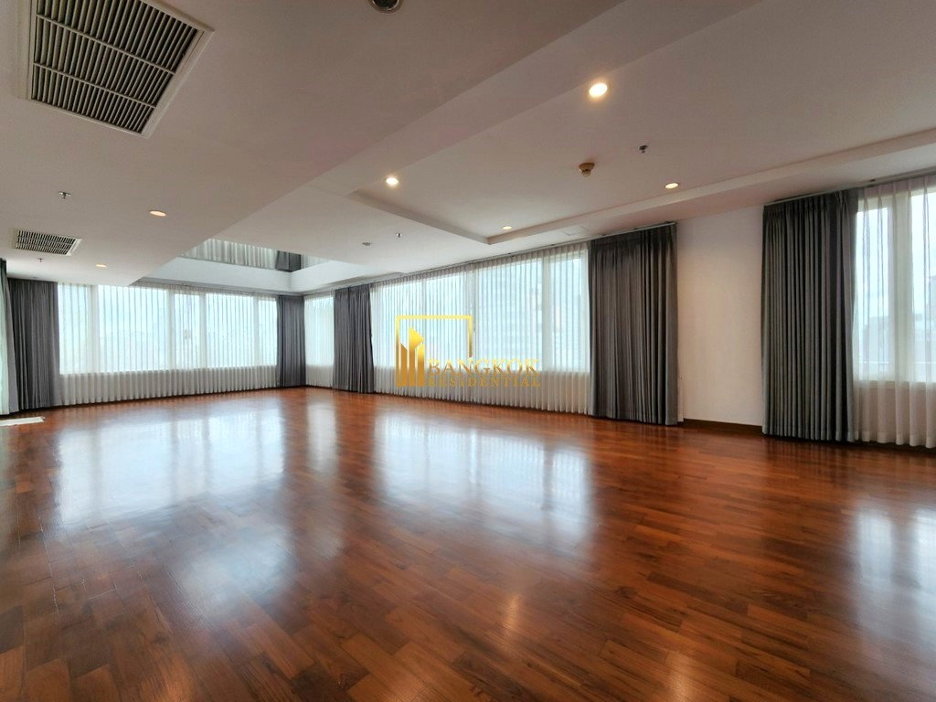 picture Baan Siri 24 | Impressive 4 Bed Duplex Penthouse in Popular Phrom Phong - BR9014CD - 2/52