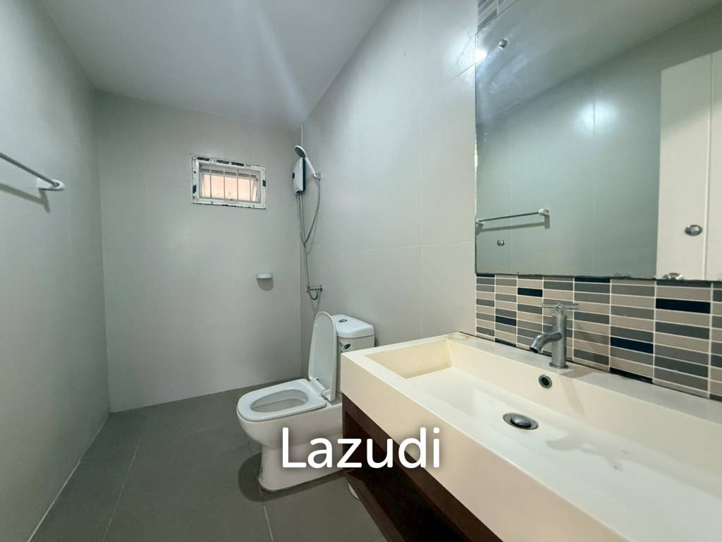 picture Exceptional Double-Plot Residence for Sale Pruksa Nara - 26/32