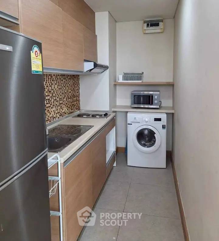 รูป ใกล้ BTS พระโขนง 200 เมตร | 1 ห้องนอน Le Luk Condominium (ID 2828464) - รูปที่ 5/9