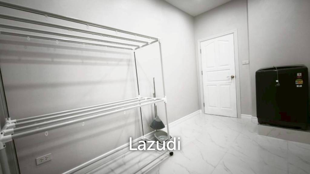 รูป บ้าน 2 ชั้น 250 ตร.ม. หรูตกแต่งครบ ใจกลางพัทยาใต้ - รูปที่ 37/39