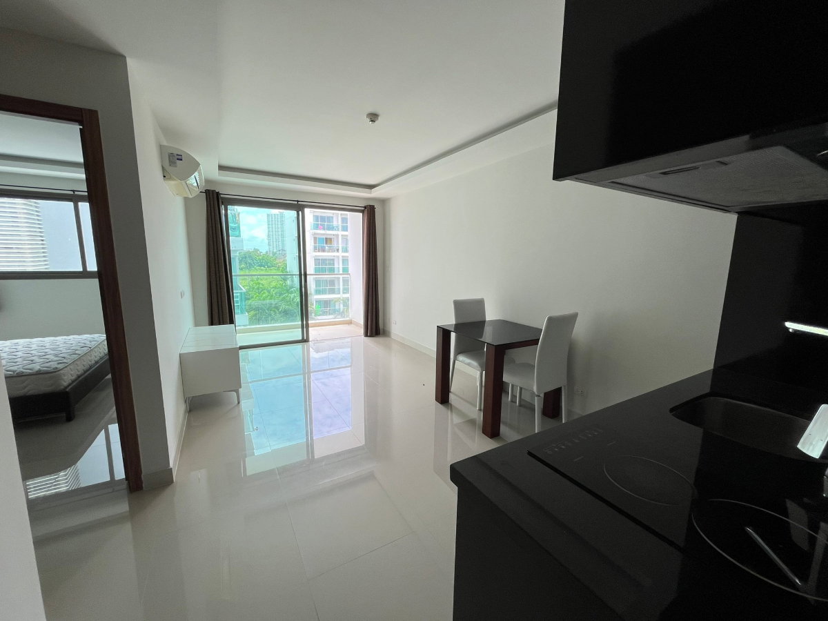 รูป BB 14782 : คลับ รอยัล ซี แอนด์ ดี - รูปที่ 7/10