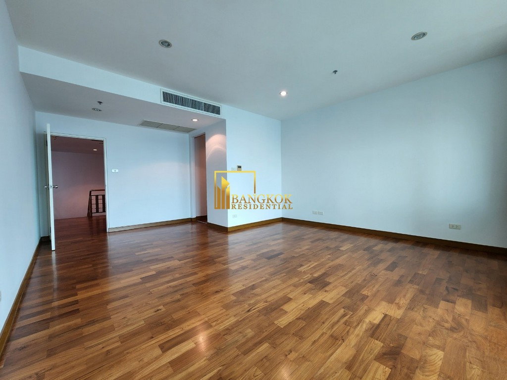 picture Baan Siri 24 | Impressive 4 Bed Duplex Penthouse in Popular Phrom Phong - BR9014CD - 26/52