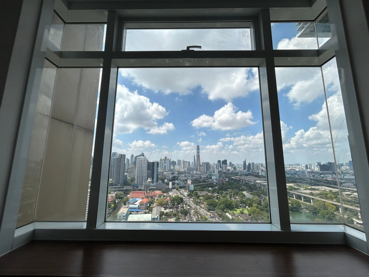 รูป AI 0384 : เซอร์เคิล คอนโดมิเนียม - รูปที่ 2/7