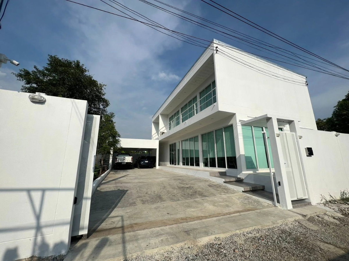รูป ขาย บ้านเดี่ยว ใกล้สนามบินสุวรรณภูมิ  - รูปที่ 1/18
