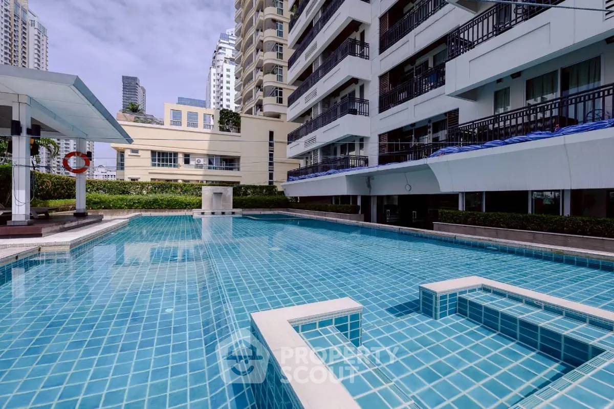 รูป คอนโด 2 ห้องนอน 122 ตร.ม. ชั้น 11 ที่ The Oleander ใกล้ BTS นานา (ID 2828451) - รูปที่ 24/26