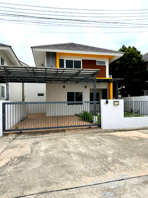 Houses for sale : Resale detached house in Magnolia Nong Kham project, Sriracha, Chonburi.