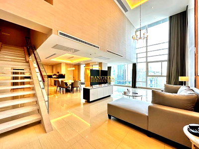 Apartment building for rent Srinakharinwirot University Prasanmit Campus : Luxurious 3 Bedroom Duplex Serviced Apartment in Ekkamai - BR30046SA