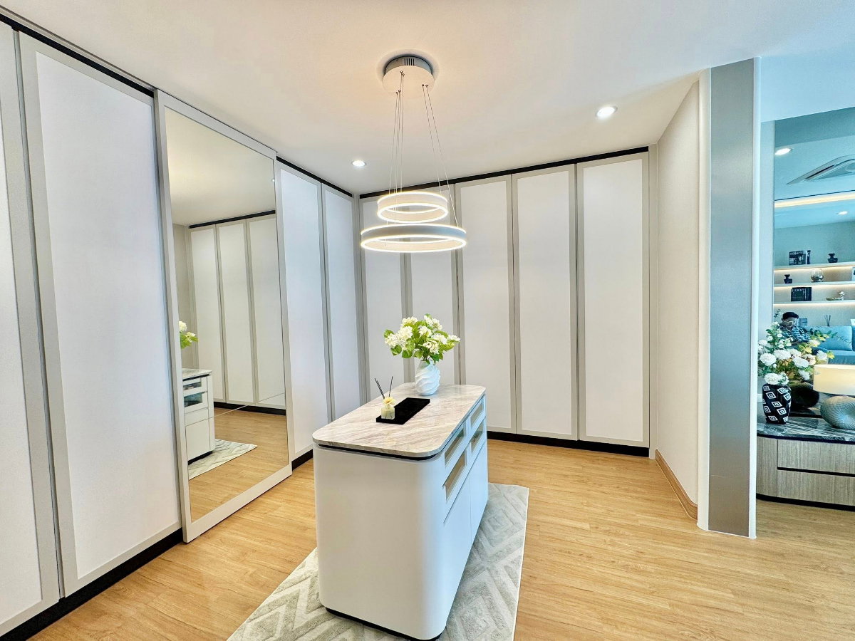 รูป บ้านพร้อมให้ซื้อ  ที่ : บ้านกลางเมือง - รูปที่ 2/17