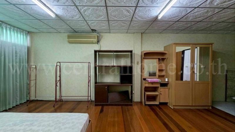 รูป อาคารพาณิชย์ 4.5 ชั้น หมู่บ้านยัวร์เฮ้าส์ บางกรวย-ไทรน้อย เหมาะอยู่อาศัยและทำการค้า - รูปที่ 33/42