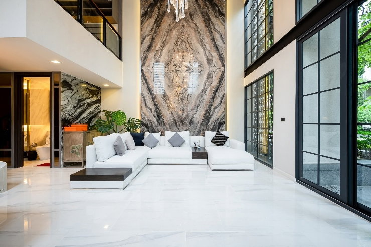 Townhouses for rent : 📣📣 For rent Quarter 31 Townhome 4 Bedrooms with Elevator near BTS PhromPhong (Typing 0974164645,Line: JKJK4645 instead of clicking the button)