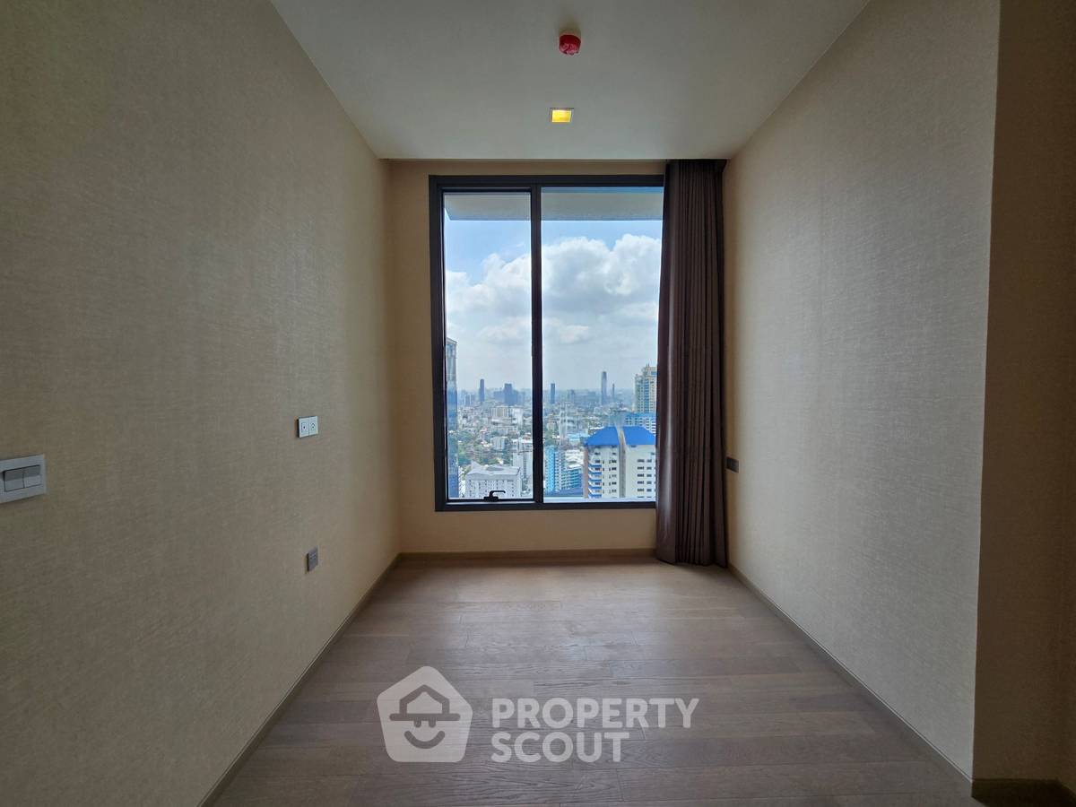 picture 30th-Floor 1-BR Condo For Sale At The Esse Asoke, MRT Sukhumvit (ID 2742937) - 8/34
