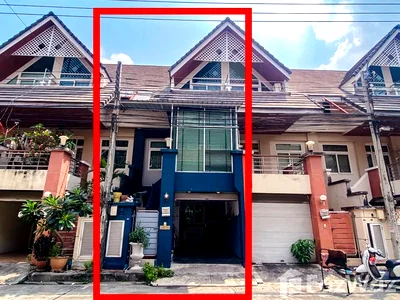 ขายทาวน์โฮม : ขายด่วน..!! ทาวเฮาส์ 3ชั้น ลาดพร้าว 87 แยก 10 (เรียบทางด่วน) 6288709