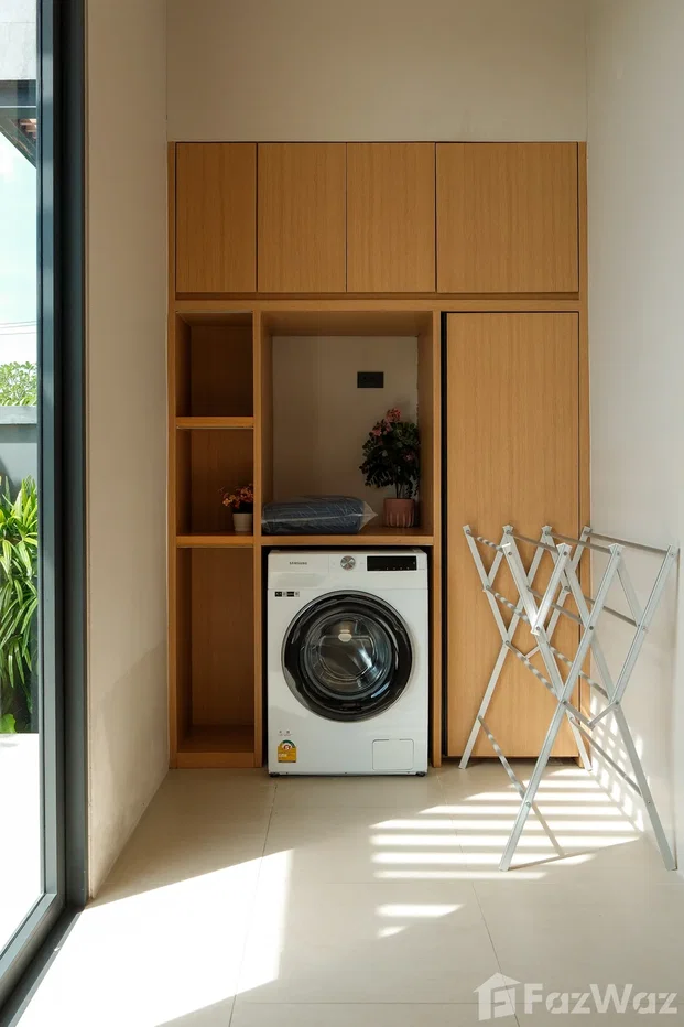 รูป Sophisticated 3-Bedroom Modern Tropical Villa in Chalong 6381537 - รูปที่ 25/30