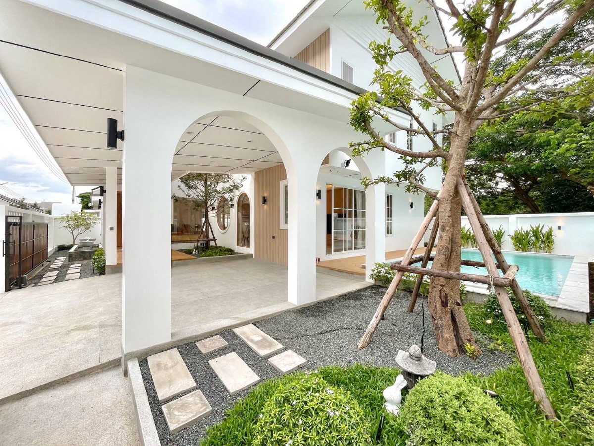 รูป บ้าน Pool villa 2 ชั้น บ้านพร้อมสระว่ายน้ำในตัว สไตร์ Koji ใกล้ห้างสรรพสินค้า #C7MG100771 - รูปที่ 3/28