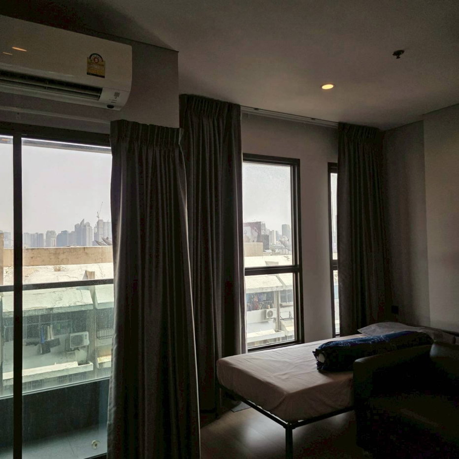 รูป 🔥ขาย คอนโด Lumpini Suite ลุมพินี สวีท ดินแดง - ราชปรารภ ห้องสตูดิโอ 🌳 ทำเลดีเชื่อมต่อใจกลางเมือง ใกล้ BTS อนุสาวรีย์ชัยสมรภูมิ - รูปที่ 2/8