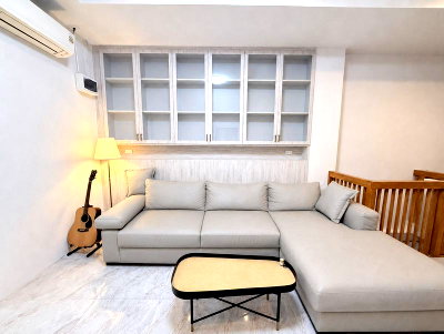Office for rent : Affordable office space for rent in Sriracha, near shopping malls and residential areas.