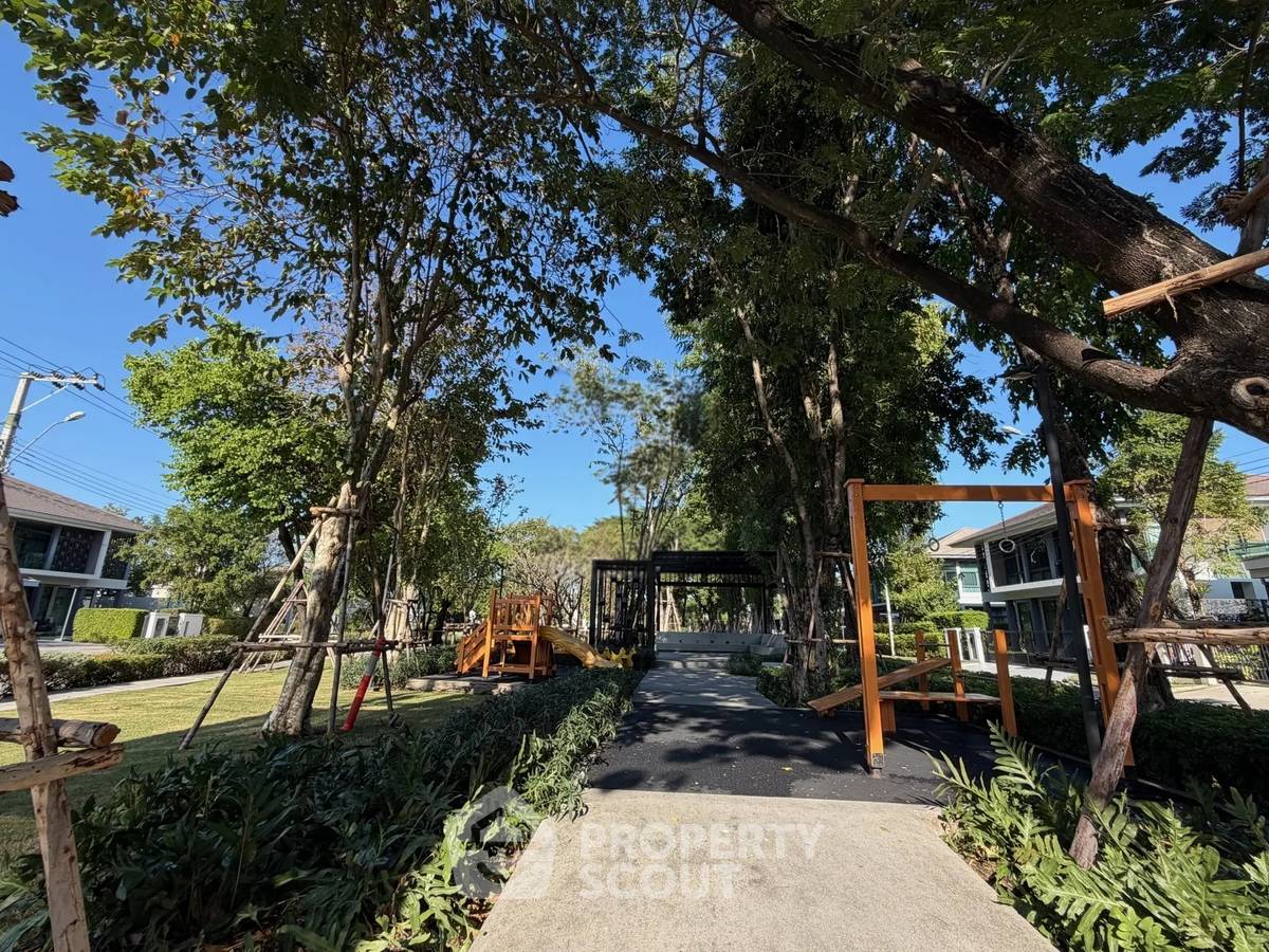 รูป บ้าน 4 ห้องนอนให้เช่า เซ็ตทาซิริ พัฒนาการ (เลี้ยงสัตว์ได้) (ID 2933689) - รูปที่ 20/28