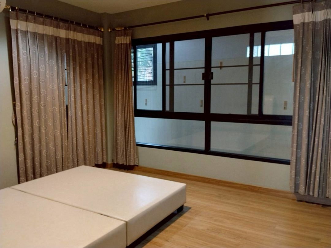 รูป ให้เช่าบ้านเดี่ยวหลังใหญ่ ม.เดอะวัลเล่ย์ ศรีราชา - รูปที่ 14/20