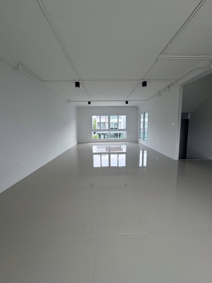 รูป ขาย Home Office 4 ชั้น รีโนเวทใหม่ ที่ The Terminal Suvarnabhumi - รูปที่ 8/8