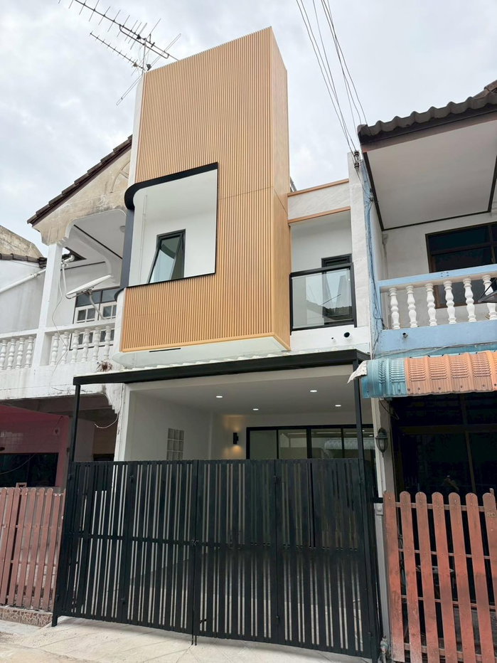 รูป หมู่บ้านพิพรพงษ์ ทาวน์เฮาส์ 2 ชั้น ถนนวิภาวดี-รังสิต ซอยวิภาวดี-รังสิต 84 ดอนเมือง รีโนเวทใหม่ ทำเลดี - รูปที่ 4/32