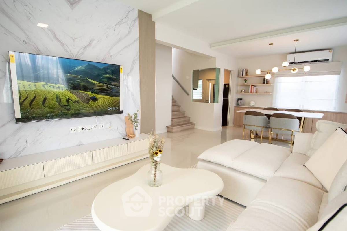 รูป บ้าน 4 ห้องนอน 180 ตร.ม. พร้อมเลี้ยงสัตว์ Villaggio 3 ศรีนครินทร์-บางนา (ID 2933709) - รูปที่ 3/30