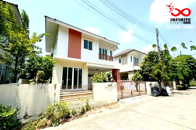 ขายบ้านเดี่ยว : ขายบ้านเดี่ยว 2 ชั้น หมู่บ้านกฤษณา ติวานนท์ ซอยติวานนท์ 56 (พระแม่มหาการุณย์)