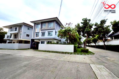 ขายบ้านเดี่ยว : ขายบ้านเดี่ยว คาซ่าแกรนด์ สุขาภิบาล 5 - สายไหม 3 ชั้น 65 ตร.ว. หลังมุม ใกล้ตลาดวงศกร