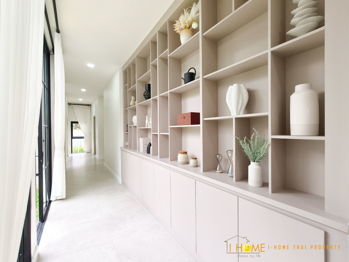รูป ขายบ้านเดี่ยวชั้นเดียว นอกโครงการ  ใกล้สิ่งอำนวยความสะดวก ตลาด ห้างสรรพสินค้า   #CMR100282  - รูปที่ 19/41