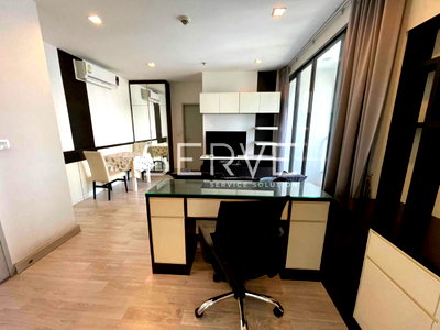 Condos for rent : 2 Beds Large Room City view Fully furnished  Good Location Close To MRT Phra Ram 9   250 m. @ Ideo Mobi Rama 9
