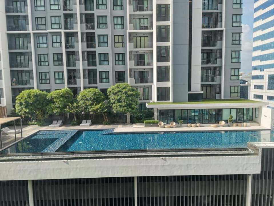 รูป R504/[ให้เช่า] คอนโดติดรถไฟฟ้า ห้องมุมทิศเหนือวิวสระน้ำสวย: ควินน์ คอนโด รัชดา 17 (Quinn Condo Ratchada 17) - รูปที่ 11/11