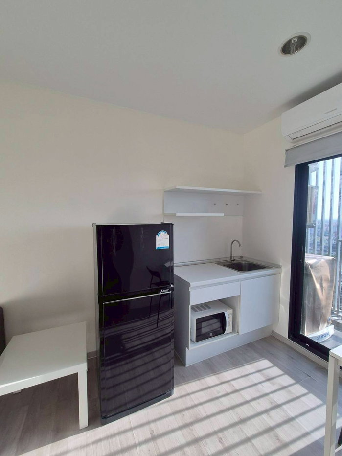 picture Plum Condo Central Station Phase 2 - 3/7
