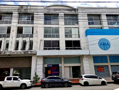 ขายอาคารพาณิชย์ 4 ชั้น มีชั้นลอย จำนวน 2 คูหาทะลุกัน เนื้อที่ 34.6 ตร.ว. ติดถนนสุวรรณวงศ์